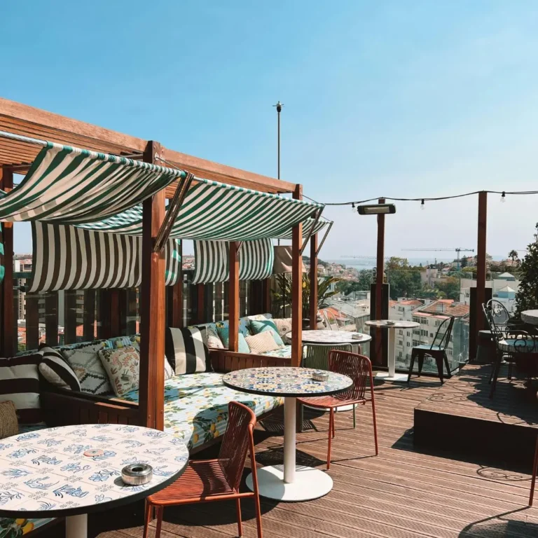 Slow Travel à Taroudant : Vivez une expérience authentique au Riad Elaissi